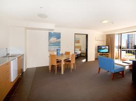 Australis Sovereign Hotel