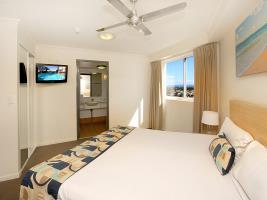 Australis Sovereign Hotel