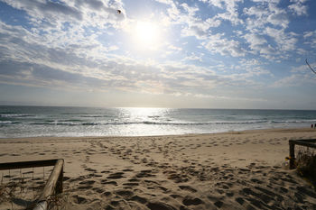 Hotel Breakfree Equinox Resort