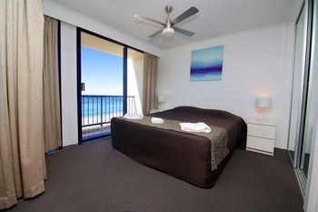 Hotel Surf Regency