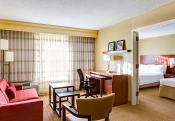 Hotel Courtyard Greenbelt