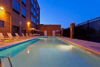 Hotel Holiday Inn Express Baltimore-bwi Airport West