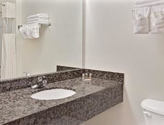 Hotel Days Inn And Suites