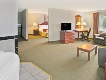 Hotel Days Inn And Suites