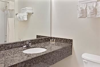 Hotel Days Inn And Suites