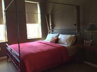 Bed & Breakfast Inn At 2920