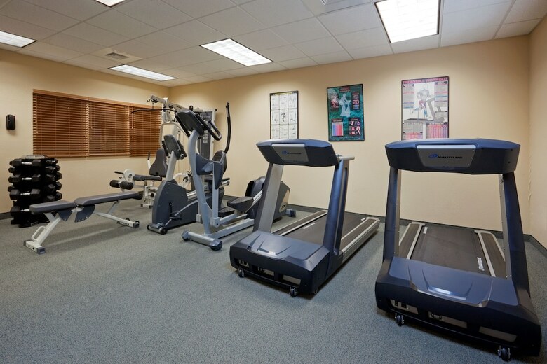 Hotel Candlewood Suites West Springfield
