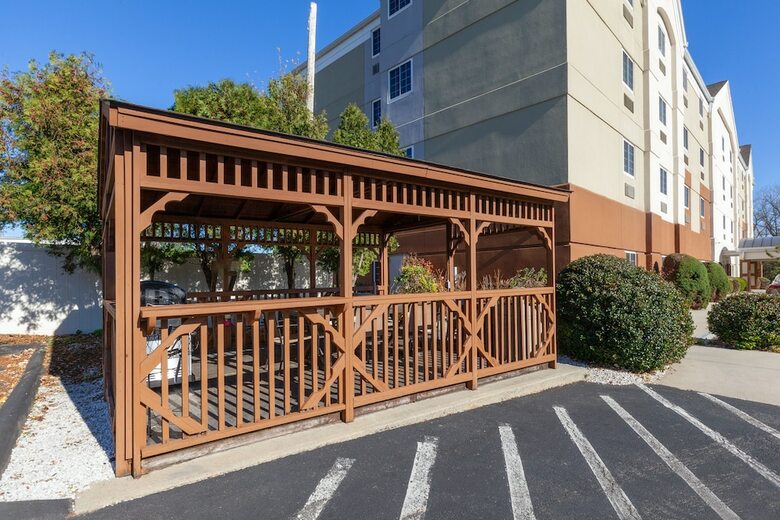 Hotel Candlewood Suites West Springfield