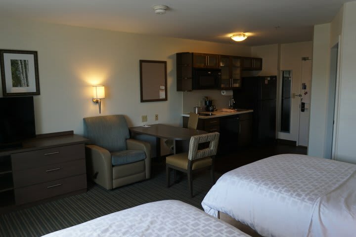 Hotel Candlewood Suites West Springfield