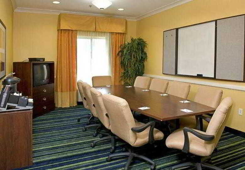 Hotel Fairfield Inn & Suites Boston Milford