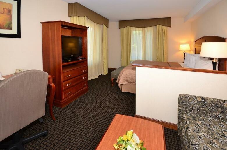 Hotel Quality Inn & Suites Northampton-amherst