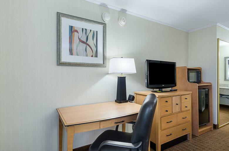 Hotel Quality Inn & Suites Northampton-amherst