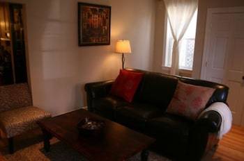 Bed & Breakfast Roscoe Village Guesthouse
