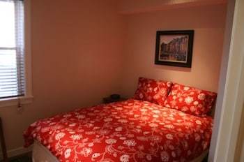 Bed & Breakfast Roscoe Village Guesthouse