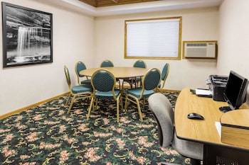 Hotel Super 8 Ottawa Starved Rock