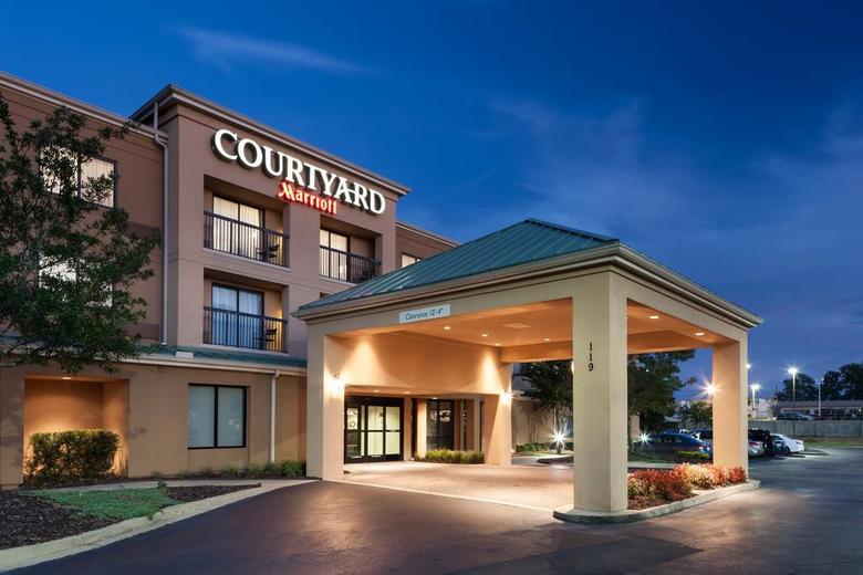 Hotel Courtyard By Marriott Hattiesburg