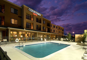 Hotel Courtyard By Marriott Hattiesburg