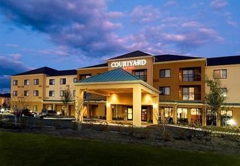 Hotel Courtyard By Marriott Hattiesburg