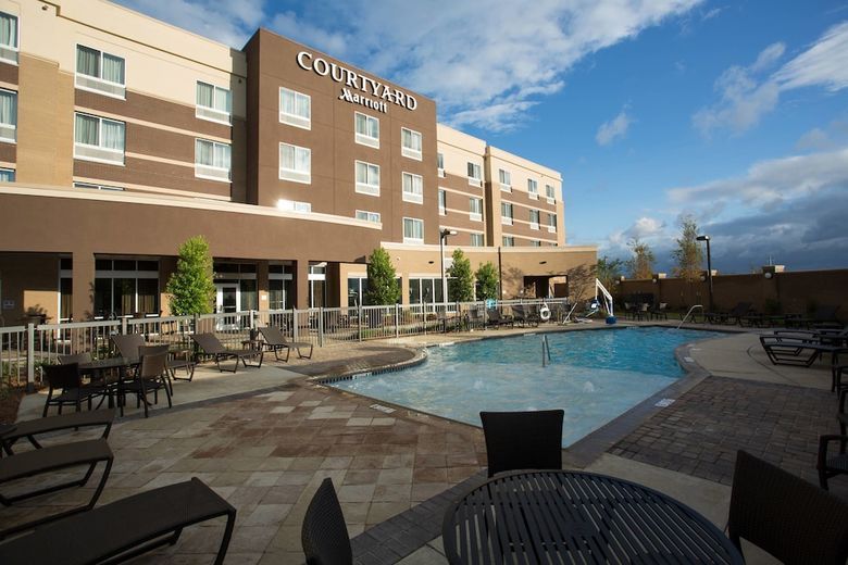 Hotel Courtyard Starkville Msu At The Mill Conference Center