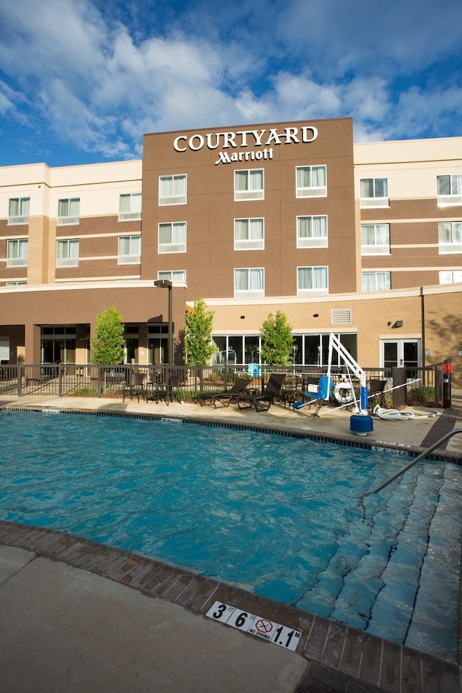 Hotel Courtyard Starkville Msu At The Mill Conference Center