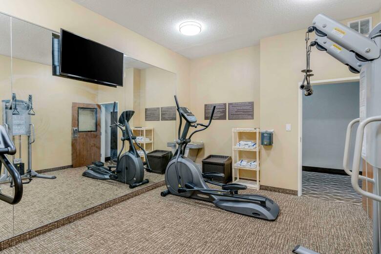 Hotel Comfort Inn & Suites