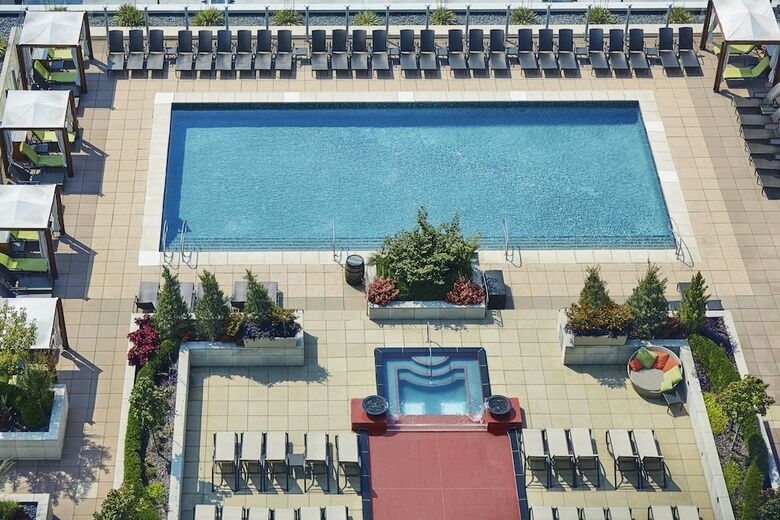 Four Seasons Hotel St Louis