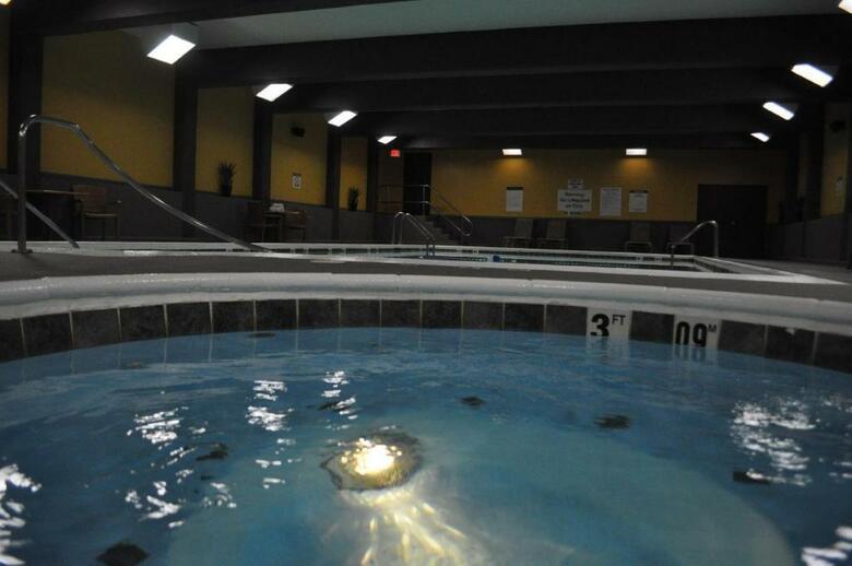 Adam�s Mark Hotel & Conference Center