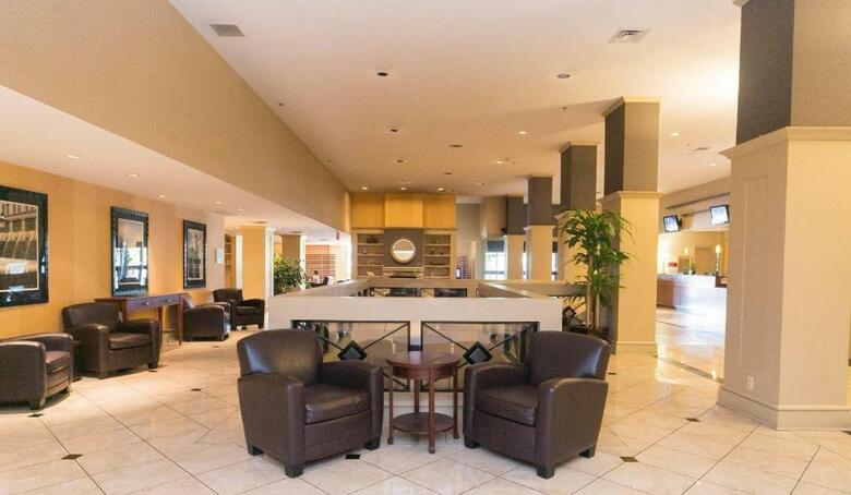Adam�s Mark Hotel & Conference Center