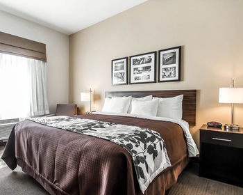Hotel Sleep Inn & Suites