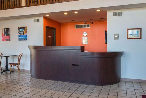 Motel 6 Hannibal Mo