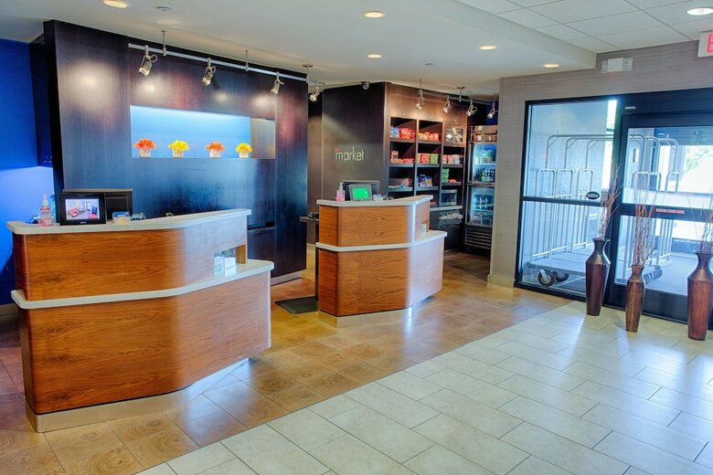 Hotel Courtyard By Marriott Fargo Moorhead, Mn