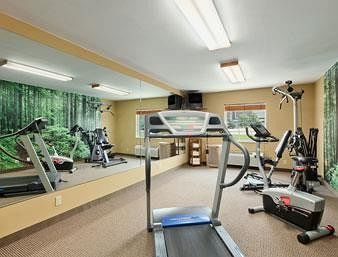 Hotel Baymont Inn And Suites Jefferson City