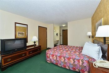 Hotel Americas Best Value Inn - Ozark