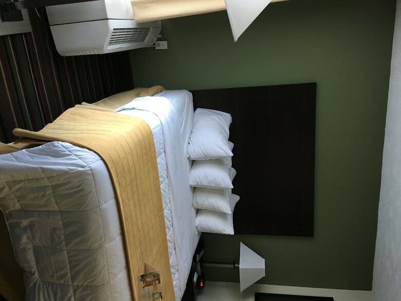 Hotel Quality Inn & Suites
