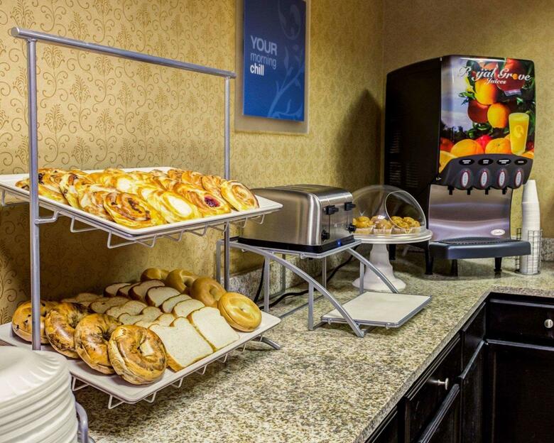 Hotel Comfort Suites
