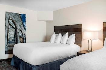 The Copper King Hotel And Convention Center