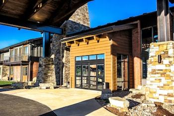 The Copper King Hotel And Convention Center