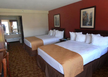 Motel Quality Inn And Suites Minden