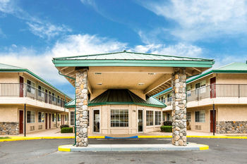 Motel Quality Inn And Suites Minden