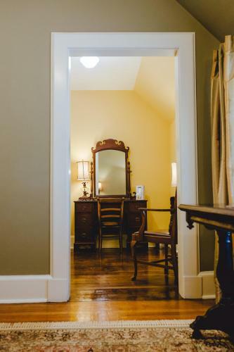 Bed & Breakfast The Leonard At Logan House
