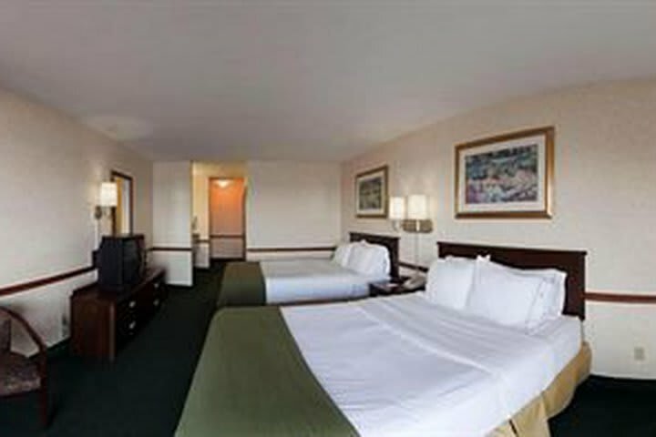 Hotel Holiday Inn Express St. Ignace-lake Front