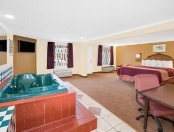 Hotel Knights Inn Saginaw