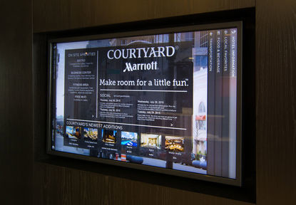 Hotel Courtyard Battle Creek