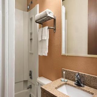 Hotel Travelodge Battle Creek