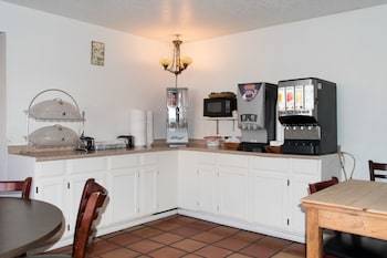 Hotel Santa Fe Suites
