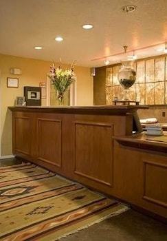 Hotel Santa Fe Suites