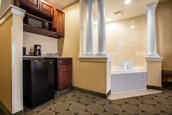 Hotel Comfort Suites