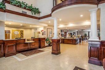 Hotel Comfort Suites