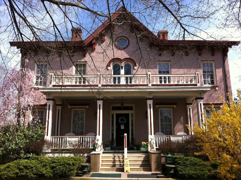Bed & Breakfast The Doctor's Inn