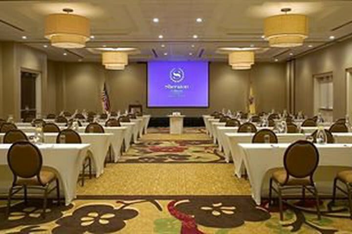 Sheraton Edison Hotel